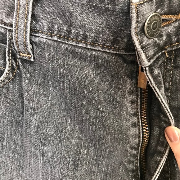 Eddie Bauer Gray Cut Off Shorts 8R Mid Rise Denim Jean Raw Edge Cotton - Picture 5 of 10